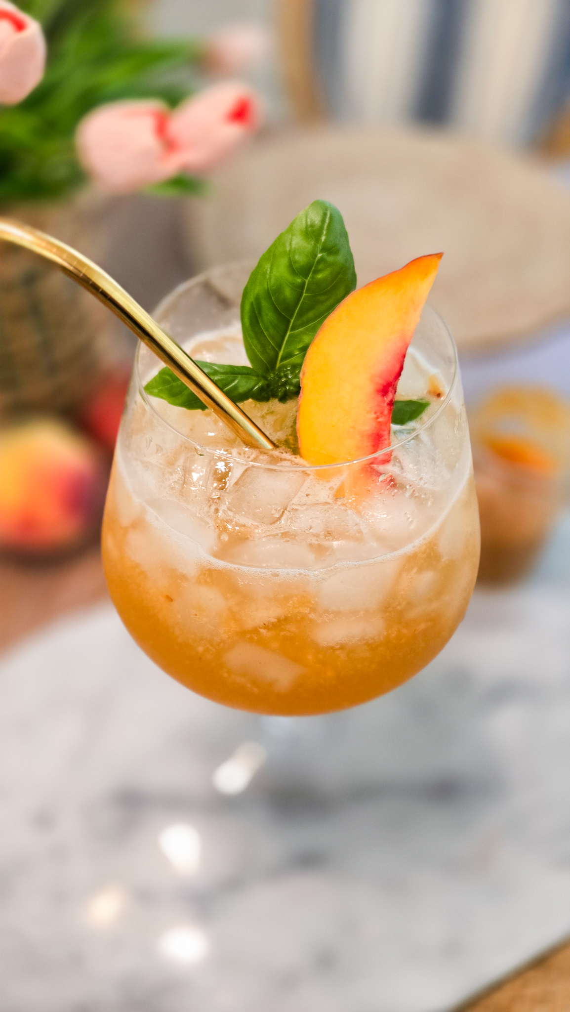 Peach and Basil Spritz: A Refreshing Late-Summer Cocktail