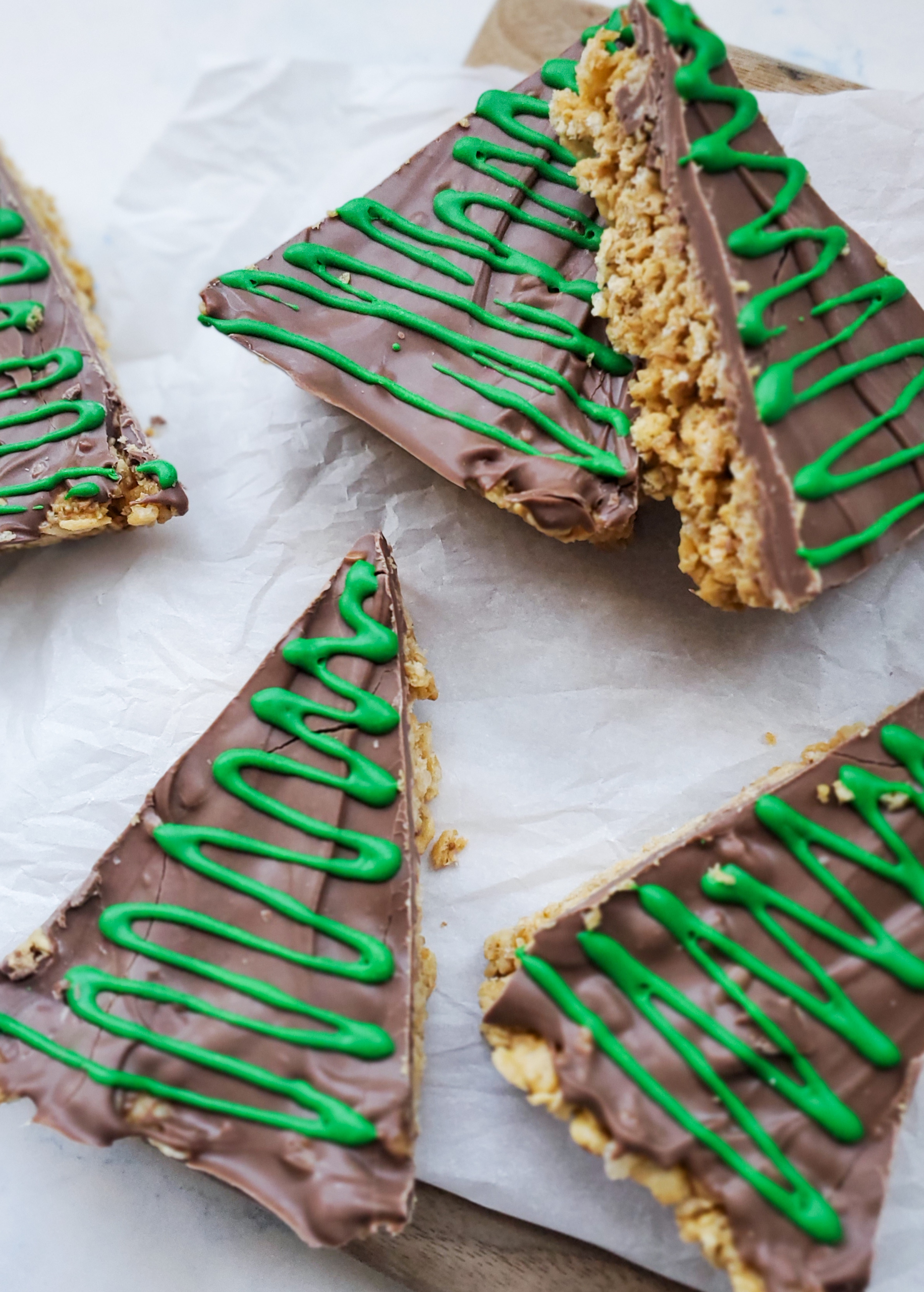 No Bake Chocolate Peanut Butter Christmas Trees