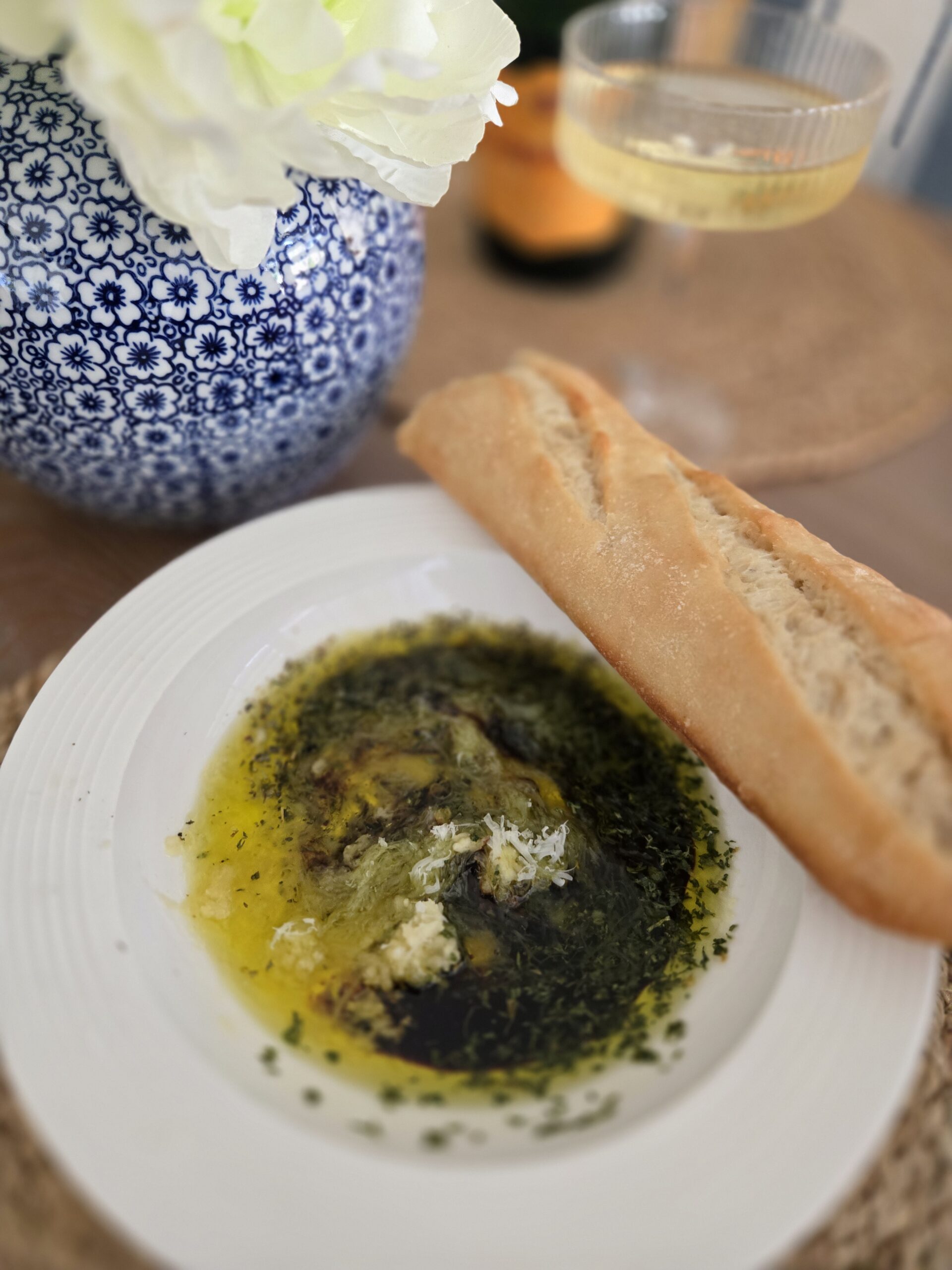 Elevated Bread Dipping Oil